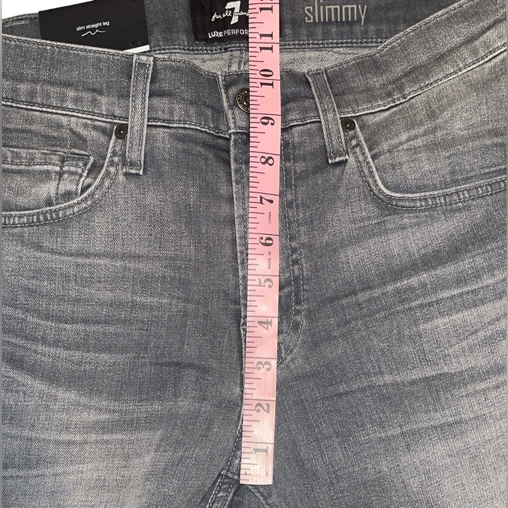 7 For All Mankind Jeans Slim Straight Leg Gray Size 30 NWT - Picture 11 of 17